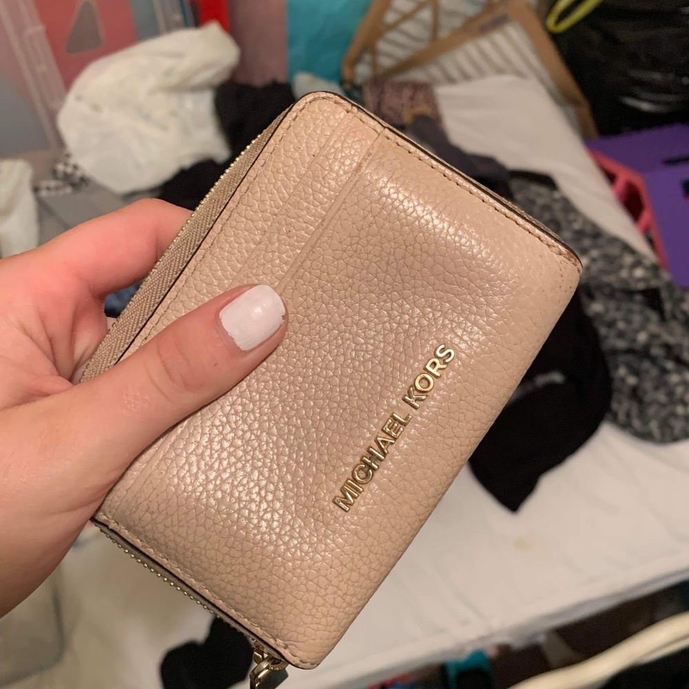 Michael Kors Mini Wallet pink- Bage color